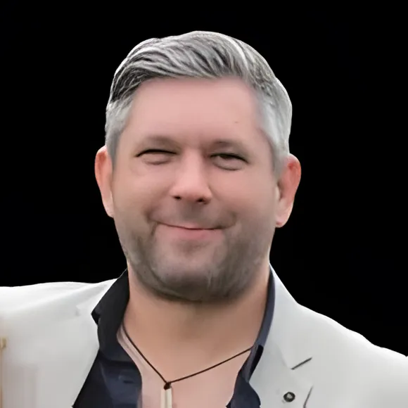 Gabor, founder of GaBe Double Glazing